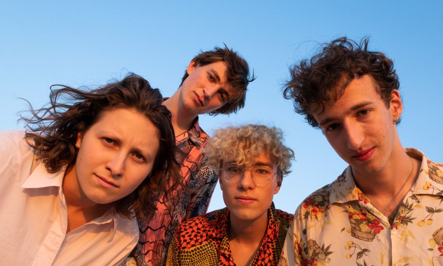 Juicy Lemon Club Coverbild